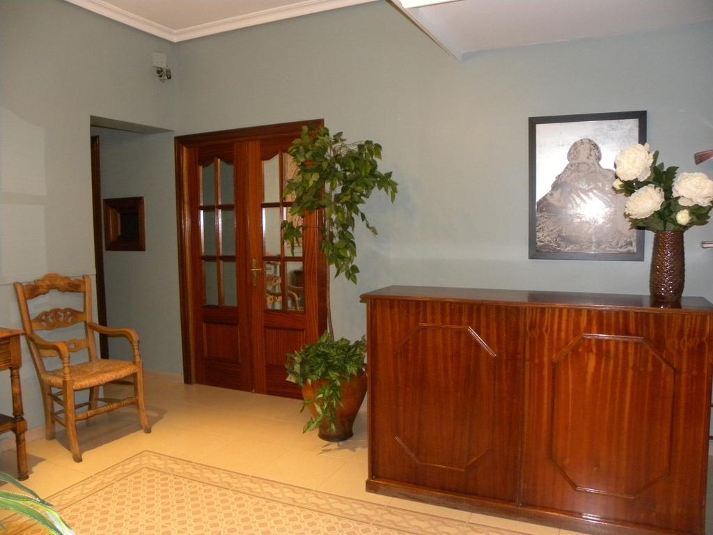 Hostal El Catalan Madrid Extérieur photo