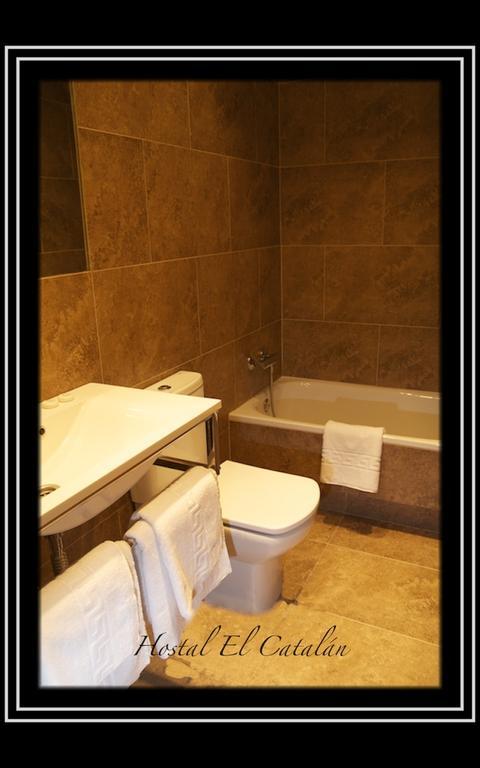 Hostal El Catalan Madrid Chambre photo
