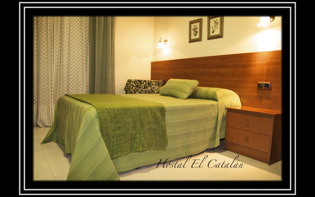 Hostal El Catalan Madrid Chambre photo