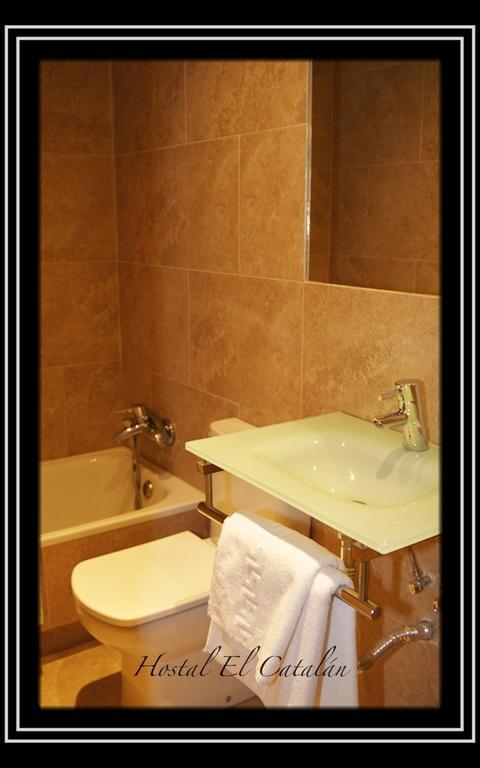 Hostal El Catalan Madrid Chambre photo